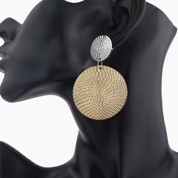 New! Za unique Gold and Silver  Earrings - Picture 1 of 5